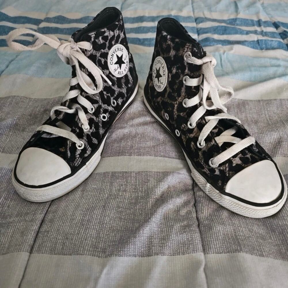 Converse All Star Leopard Print High Top Sneakers Youth Size 1 Black Gray